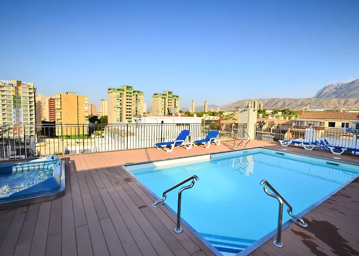Sol Y Sombra Hotel