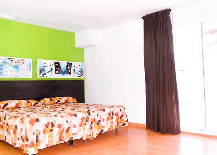 Sol Y Sombra Hotell