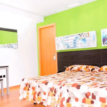 Sol Y Sombra Hotel