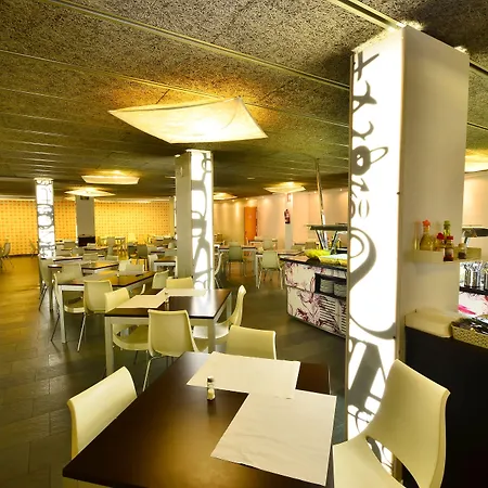 Sol Y Sombra Бенидорм