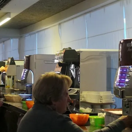 索尔伊萨姆布拉酒店 酒店