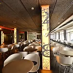 Sol Y Sombra Hotel 3*