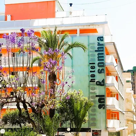 Sol Y Sombra Hotel 3*