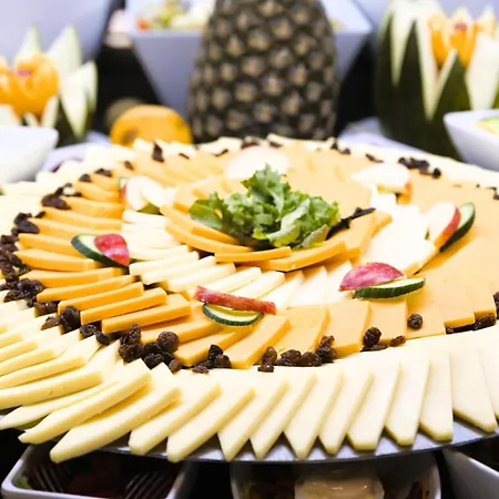 Hotel Sol Y Sombra 3*