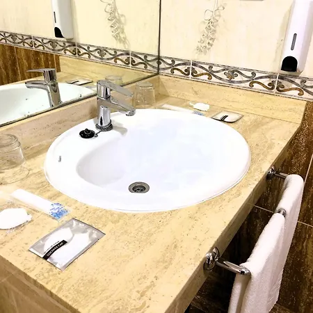 索尔伊萨姆布拉酒店 酒店 貝尼多姆