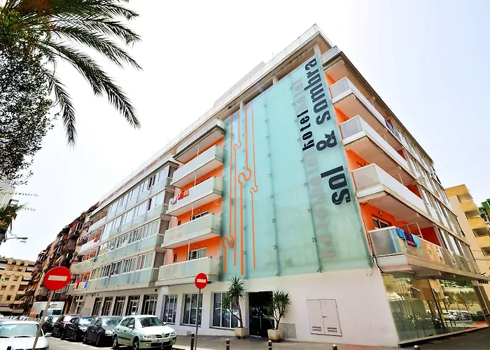 Sol Y Sombra Hotel 3*